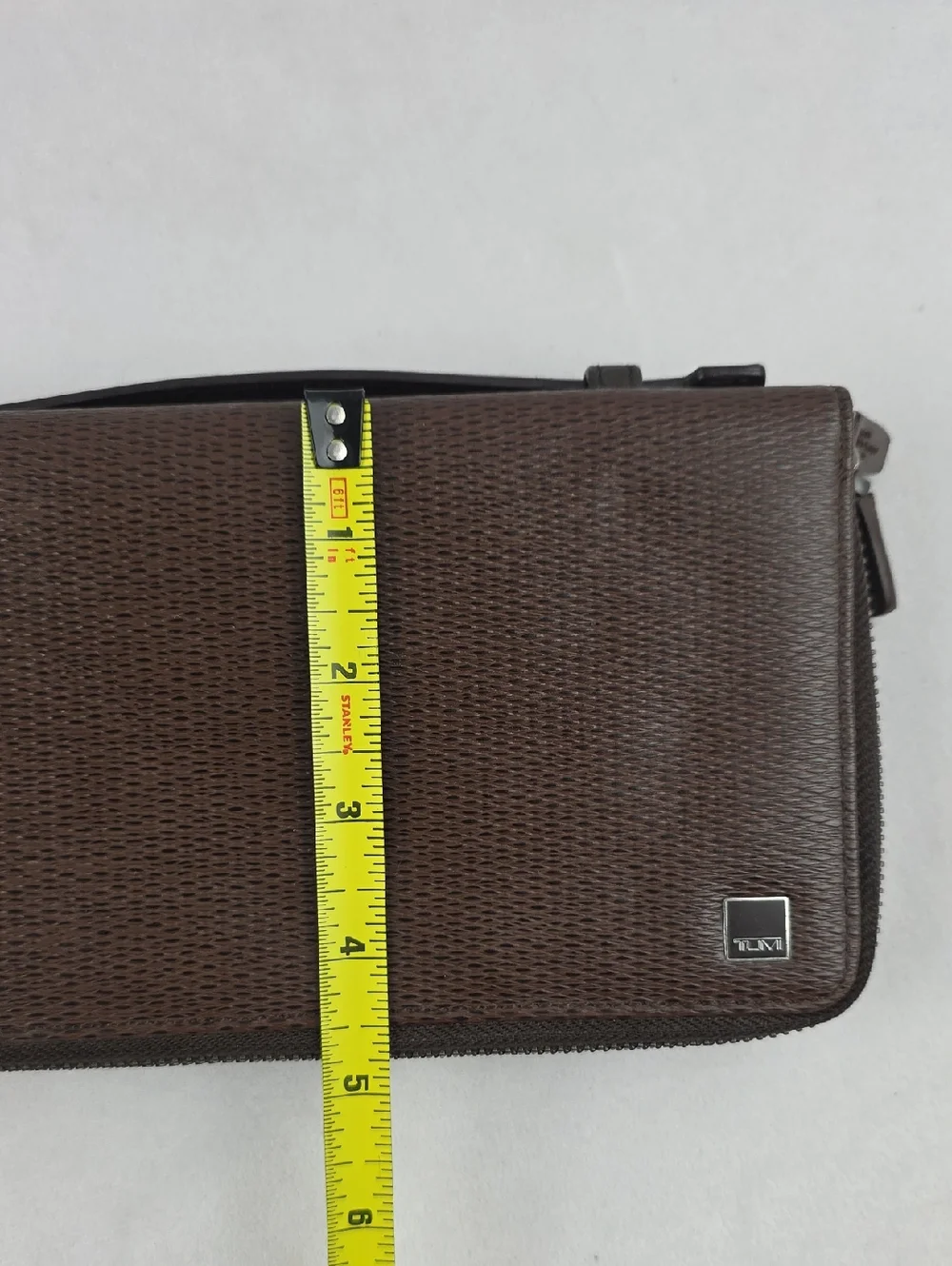 NWOT Tumi Double Zip Travel Clutch 34 Card Slots! SD Card Slot, 3 Zip Pouches